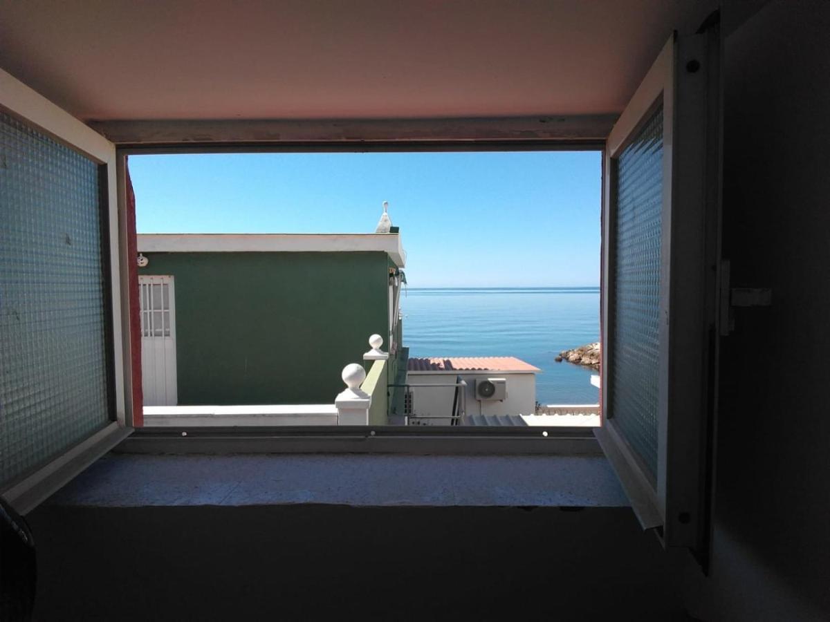 Malaga Beach And Sun Exteriör bild